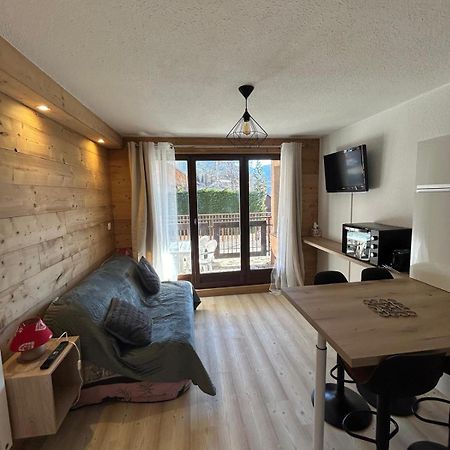 Chaleureux Appartement Moderne Бриансон Экстерьер фото