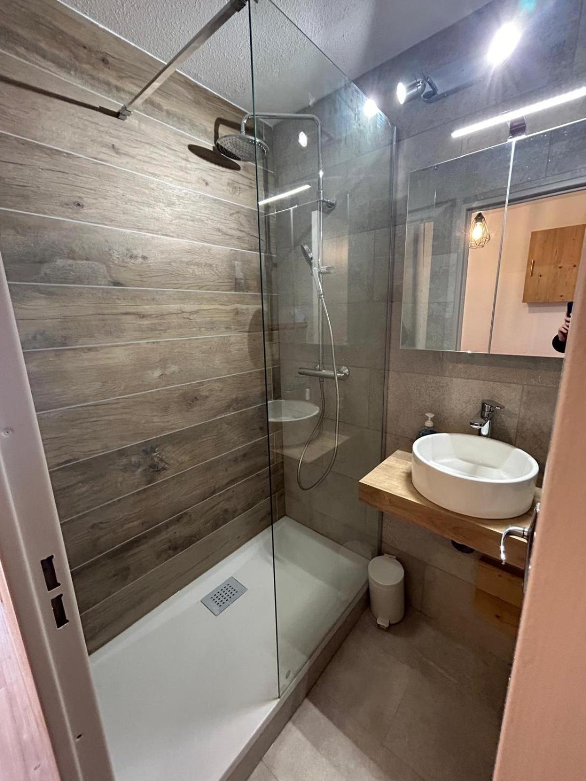Chaleureux Appartement Moderne Бриансон Экстерьер фото